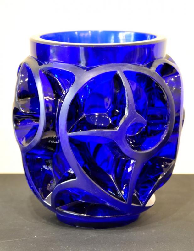 Lalique France Vase TOURBILLON BLUE CAP FERRAT limited edition , More Informations...