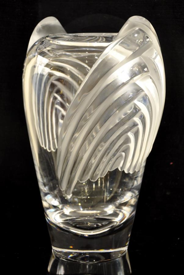 Lalique Vase Marrakech Crystal , More Informations...