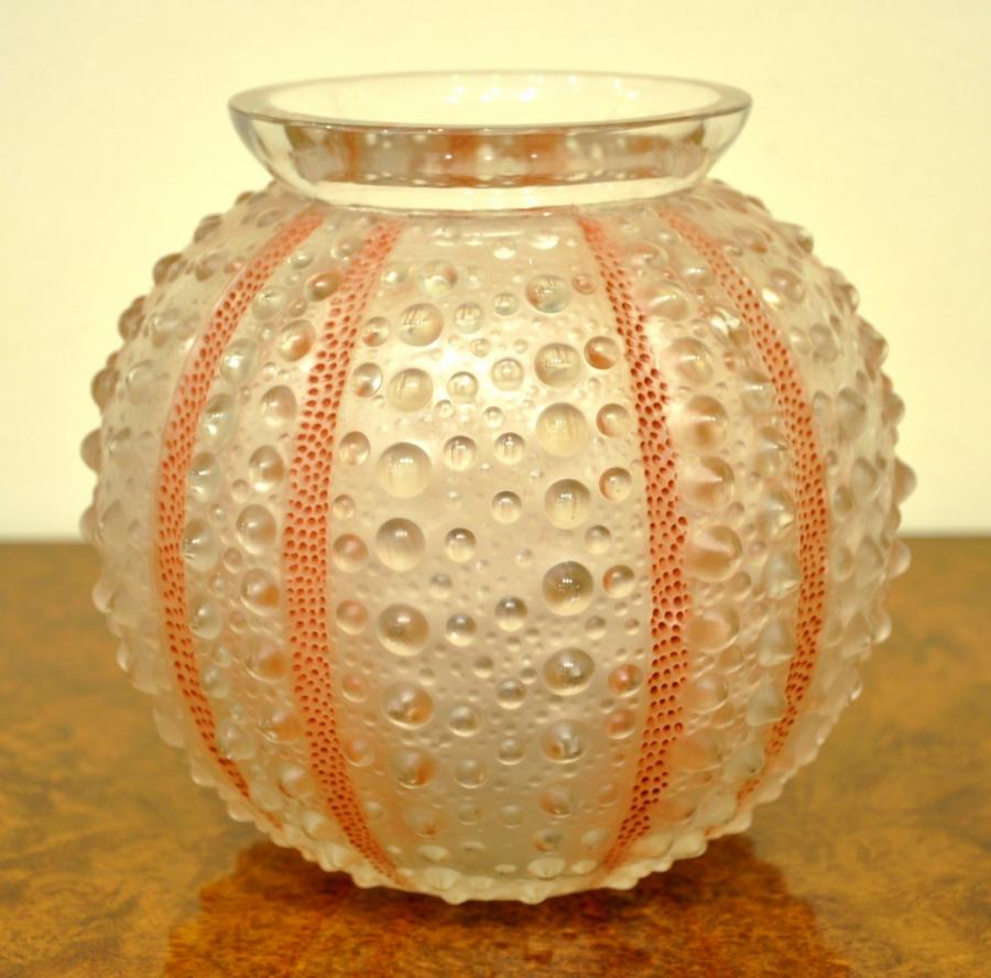 RenÃ© Lalique Glass Vase Oursin Art Deco 1935, More Informations...
