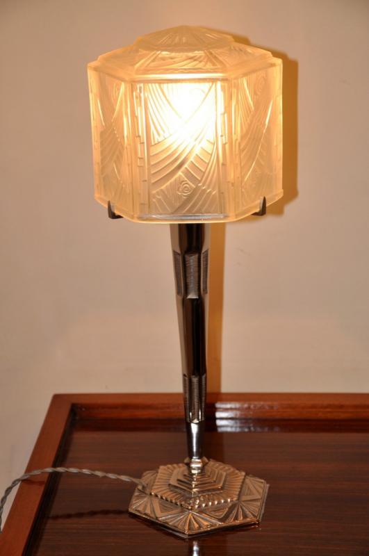HETTIER & VINCENT LAMPE ART DECO 1930, Plus d'infos...