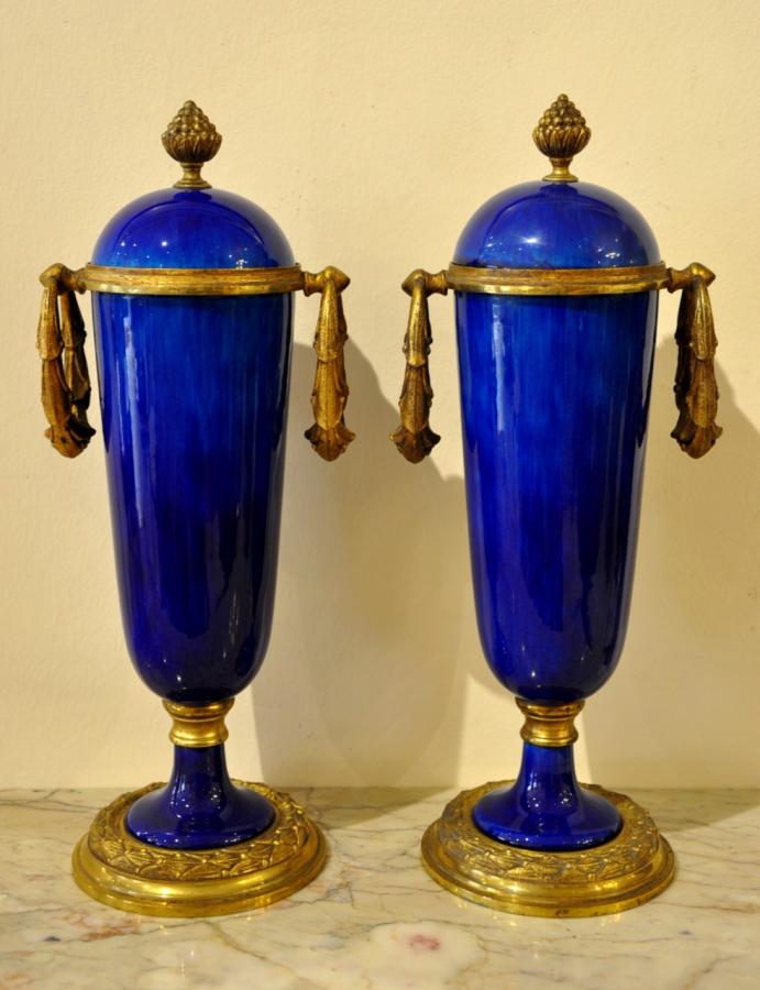 Paul Millet & Manufacture De Sèvres Paire De Vases Pots Couverts Circa 1930 , Plus d'infos...