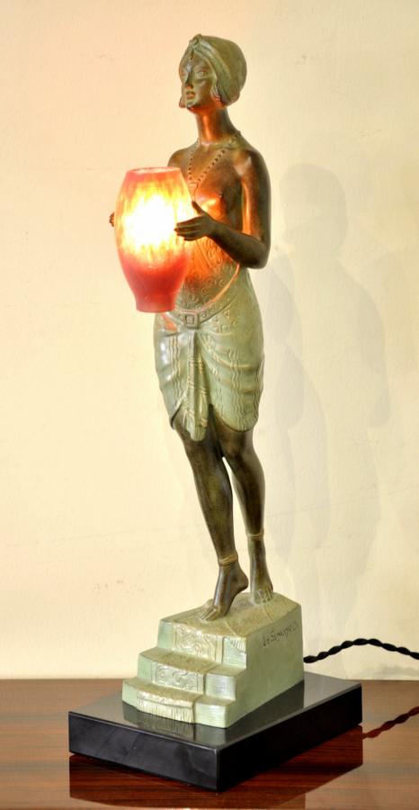 Pierre Le Faguays & Max Le Verrier Sculpture Lampe Esclave Ã  l'Urne Art DÃ©co 1930, Plus d'infos...