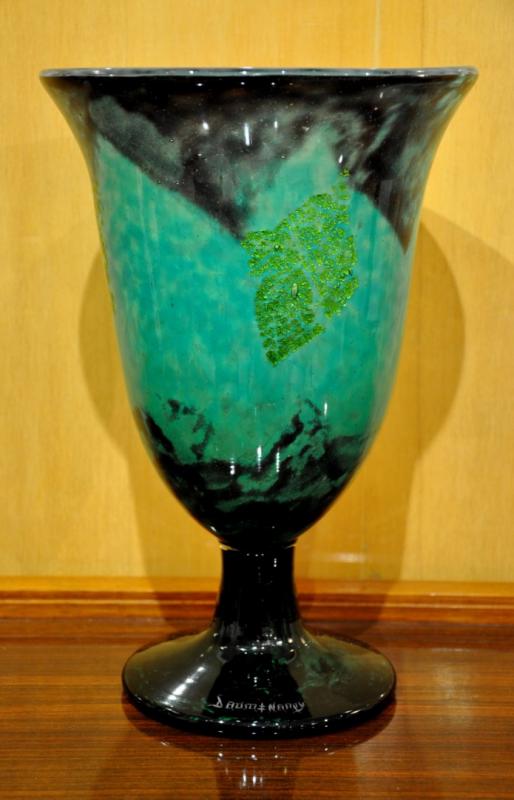 DAUM NANCY EMERALD GREEN  VASE GOLDEN INCLUSIONS 1920-1925, More Informations...