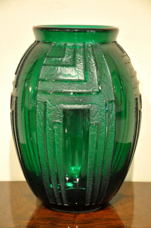 DAUM NANCY FRANCE GLASS VASE EMERALD GREEN ART DECO 1930