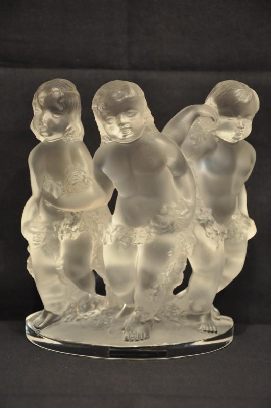 LALIQUE FRANCE CRYSTAL SCULPTURE 3 CHERUBINS CIRCA 1990, More Informations...