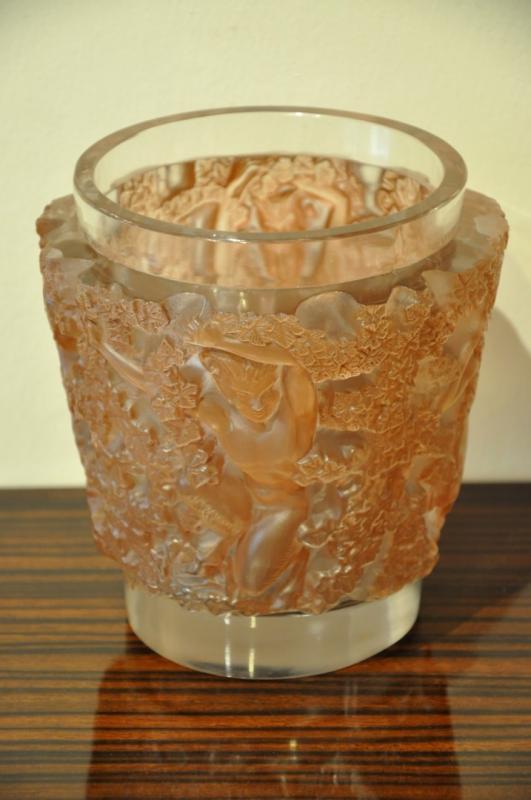 LALIQUE FRANCE VASE BACCHUS 1950, More Informations...