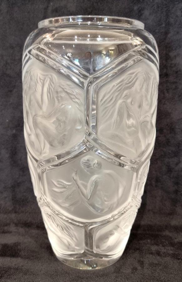 Lalique Marie-claude Nereides Crystal Vase , More Informations...