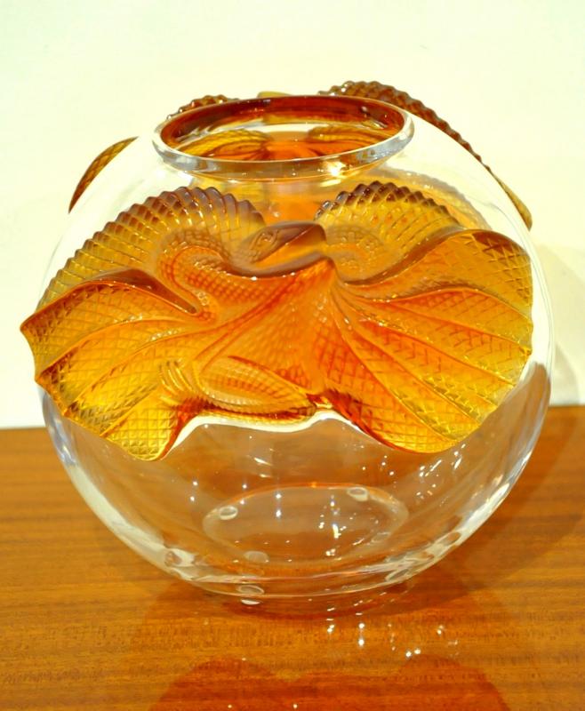 LALIQUE Marie Claude  VASE ERIMAKI 1988 CRYSTAL, More Informations...