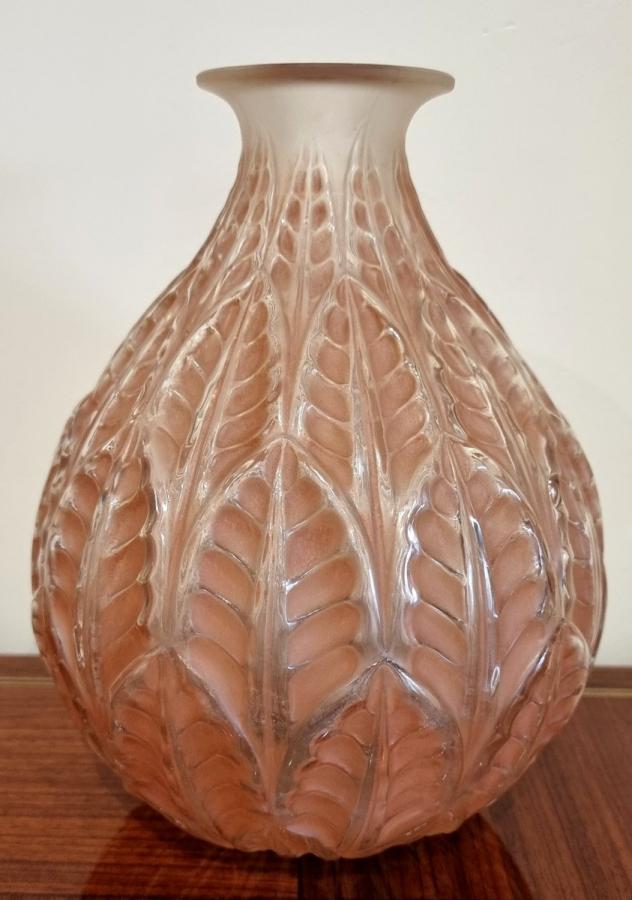 RenÃ© Lalique Art Deco Malseherbes Vase 1927 , More Informations...
