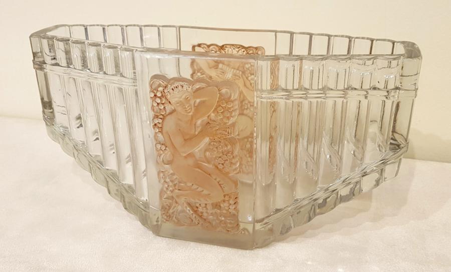 RenÃ© Lalique Pan Vase 1937 , More Informations...