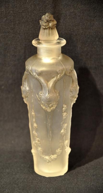 RenÃ© LALIQUE PERFUME BOTTLE PAN ART DECO 1920, More Informations...