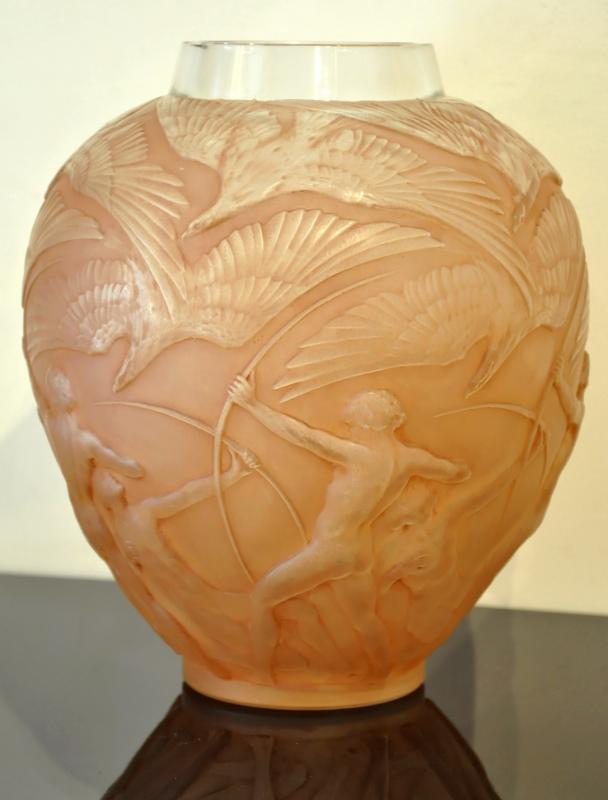 RenÃ© Lalique Vase Archers Patina Sepia Art Deco 1921 , More Informations...