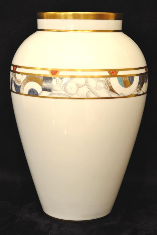 Bernardaud Porcelain Vase Powdered Gold Circa 1970, More Informations...