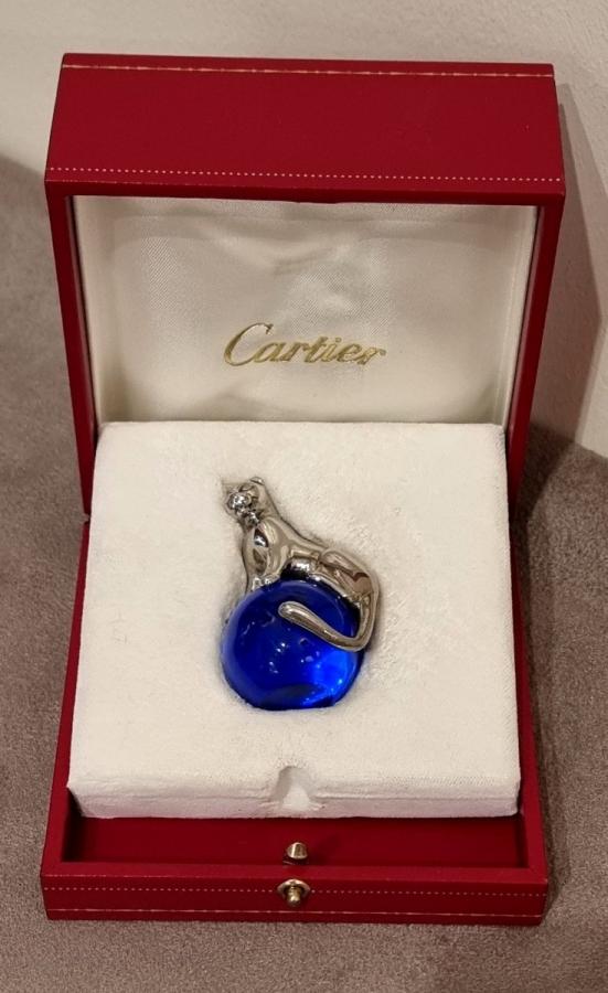 Cartier PanthÃ¨re Paperweight In Silver And Blue Crystal , More Informations...
