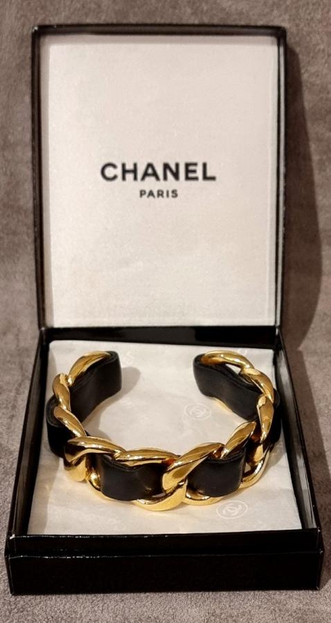 Chanel Bracelet Plaqué Or , Plus d'infos...