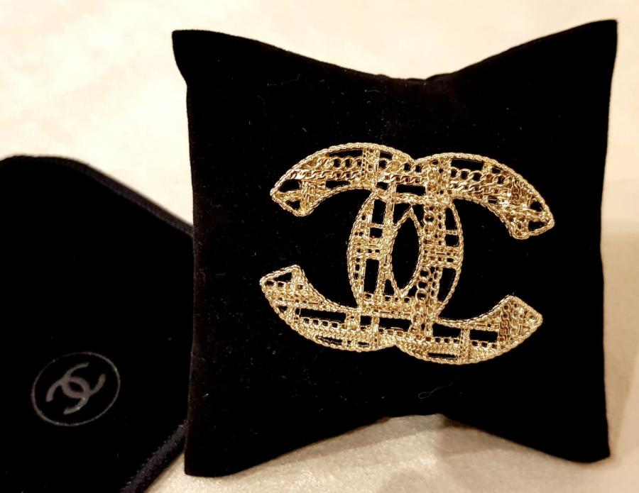 CHANEL BROCHE COLLECTION CROISIERE, Plus d'infos...