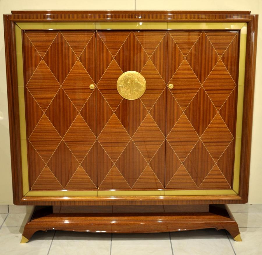 Jean Desnos Mahogany Marquetry Cabinet Circa 1940, More Informations...