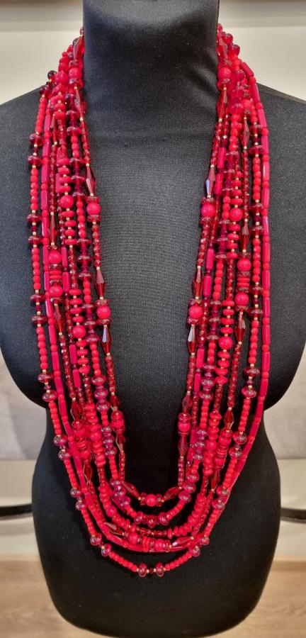 Christian Dior Long Necklace Glass Beads , More Informations...
