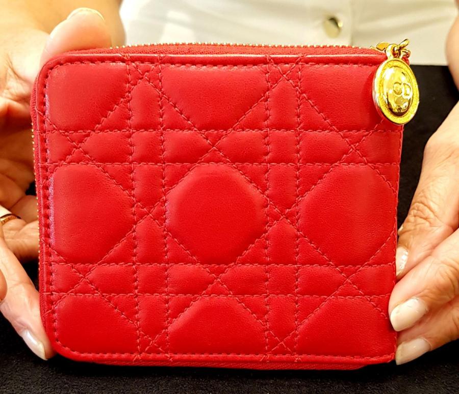 CHRISTIAN DIOR WALLET WALLET WALLET, More Informations...