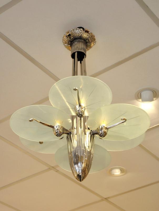 CHANDELIER silvered Bronze with 6 lights  Art Deco 1930, More Informations...