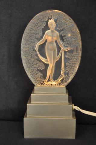 D'AVESN  NIGHT LIGHT ART DECO PERIOD 1930, More Informations...