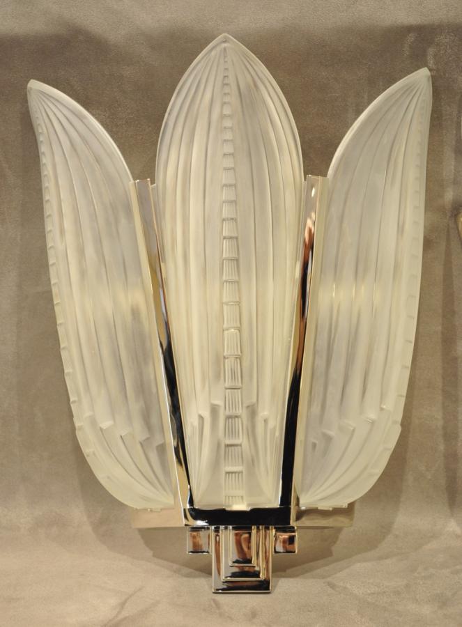 Genet & Michon Pair Of Sconces 3 Palms Art Deco 1930, More Informations...