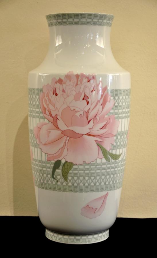 HermÃ¨s Paris Vase Pivoines En Porcelaine De Limoges , Plus d'infos...