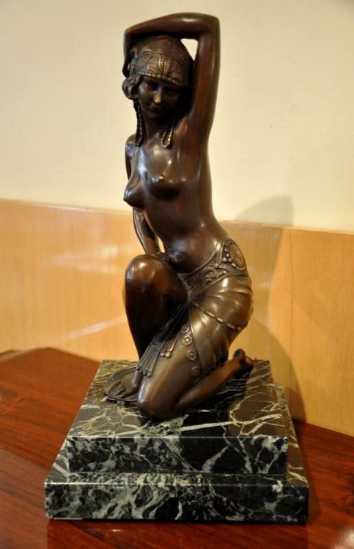 GIUSEPPE BESSI SCULPTURE BRONZE ORIENTALISTE CIRCA 1920, Plus d'infos...