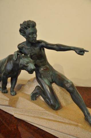 MAX LE VERRIER SCULPTURE HOMME ET PANTHERE, Plus d'infos...