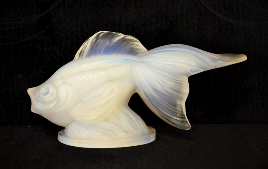 Sabino Poisson ModÃ¨le Queue De Voile Verre Opalescent Art DÃ©co 1931 , Plus d'infos...